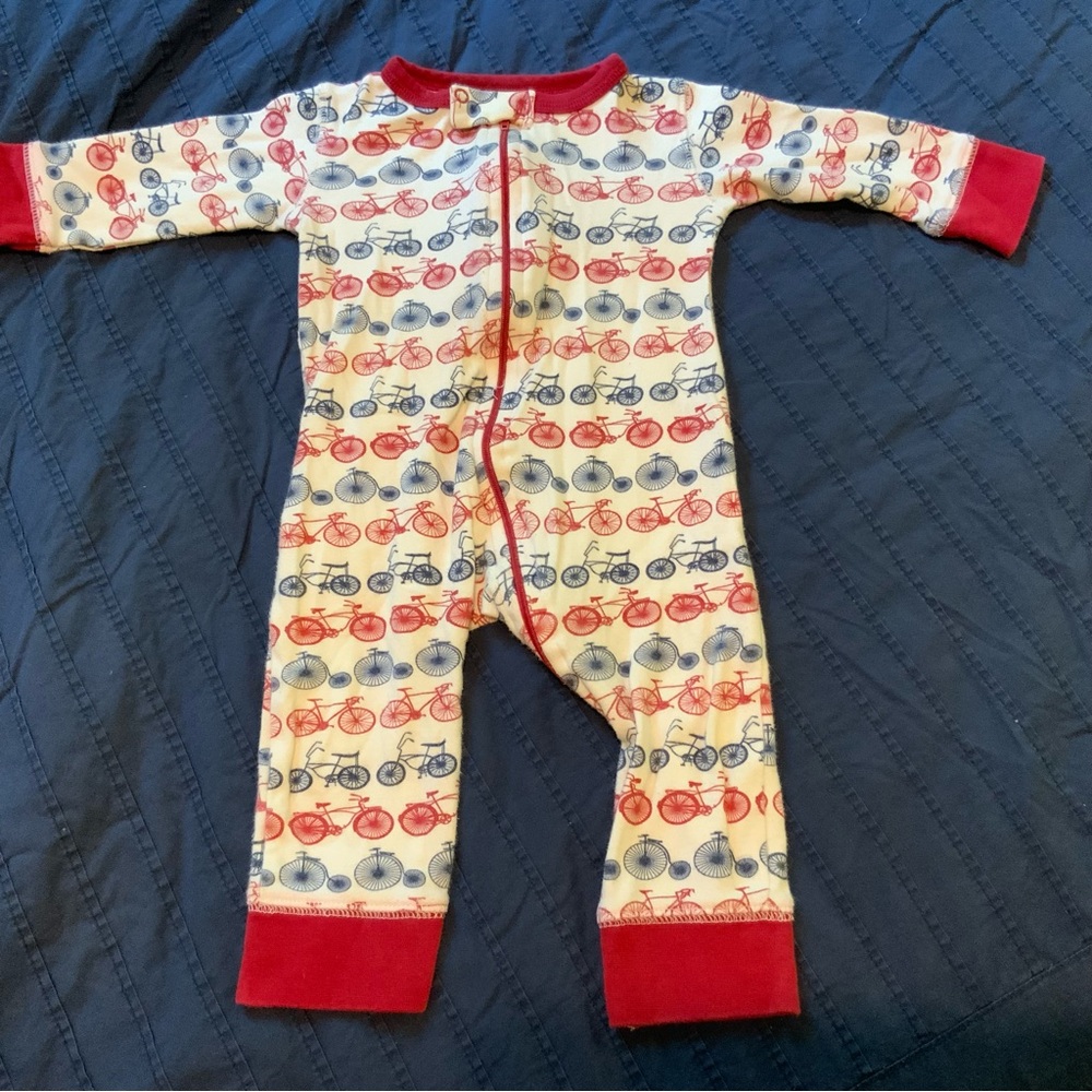 ⭐️ 5 for $15 Long Sleeved Long Legged Onesie